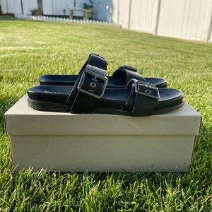 Jane and the Shoe AUDREY BLACK SANDAL 🖤